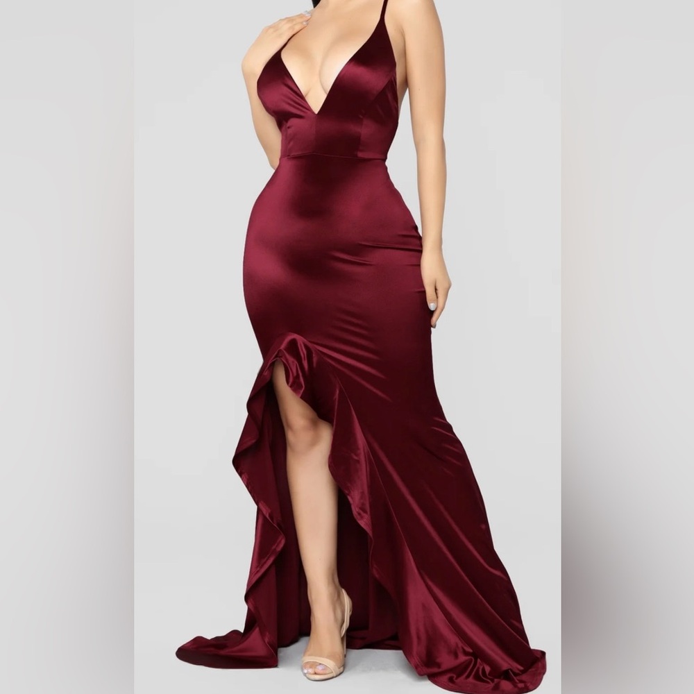 Elegant High-Low Evening Dress